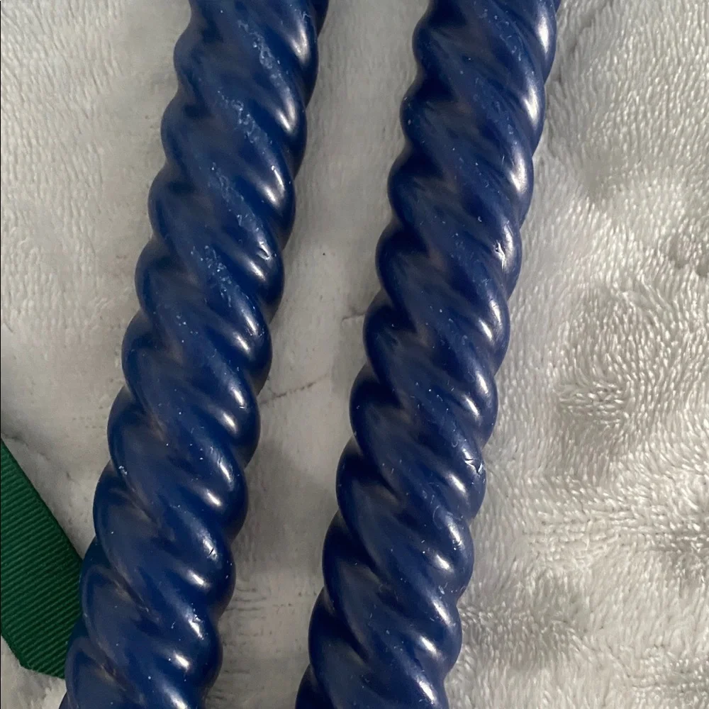 Lauren Christmas style Theme Blue Spiral Candles Gold Holders candlesticks set 2